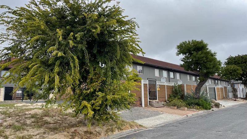 To Let 3 Bedroom Property for Rent in Bellville Western Cape